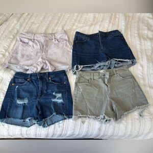 Bundle of 4 Universal Thread shorts